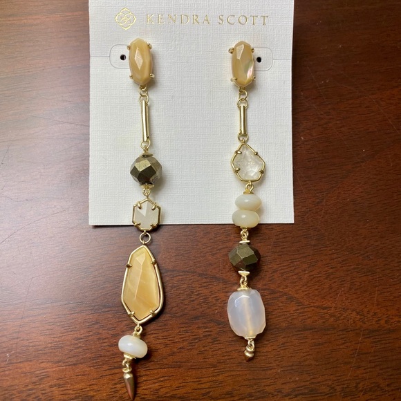 Kendra Scott Cosette Asymmetrical Earrings Ivory - Picture 3 of 7